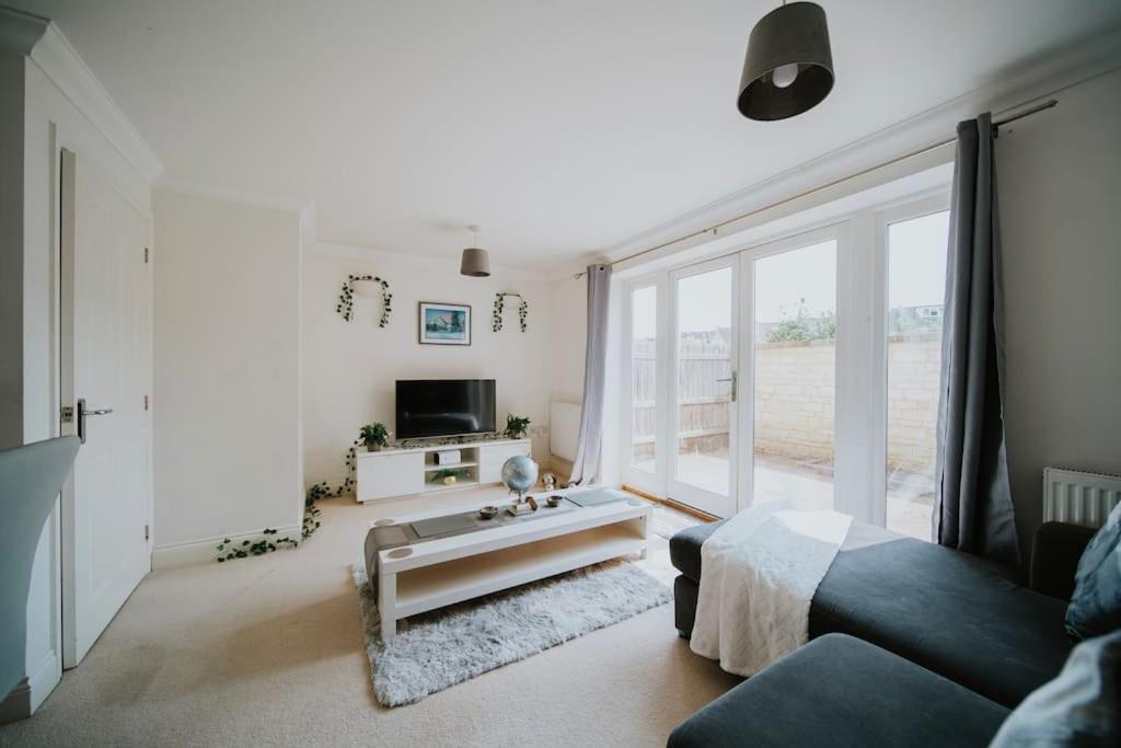 Linen Cottage- Parking, Leds, 4K Tvs, 5G Wifi And More! Bath Zewnętrze zdjęcie