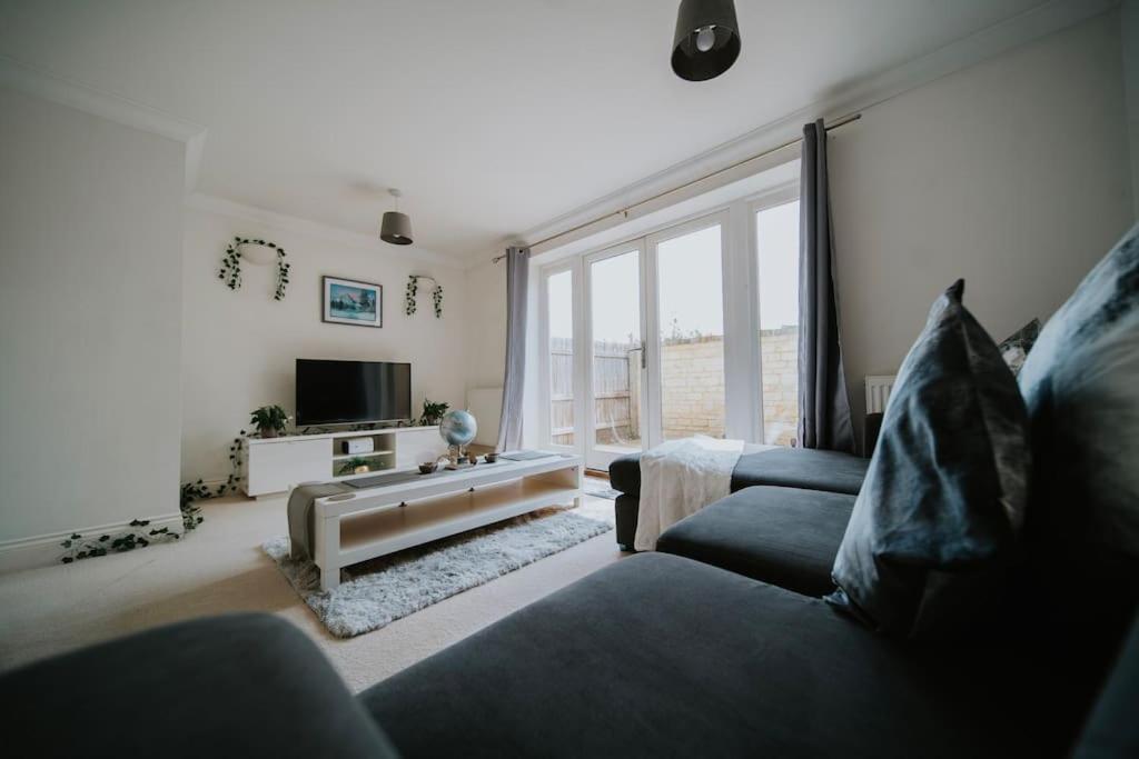 Linen Cottage- Parking, Leds, 4K Tvs, 5G Wifi And More! Bath Zewnętrze zdjęcie