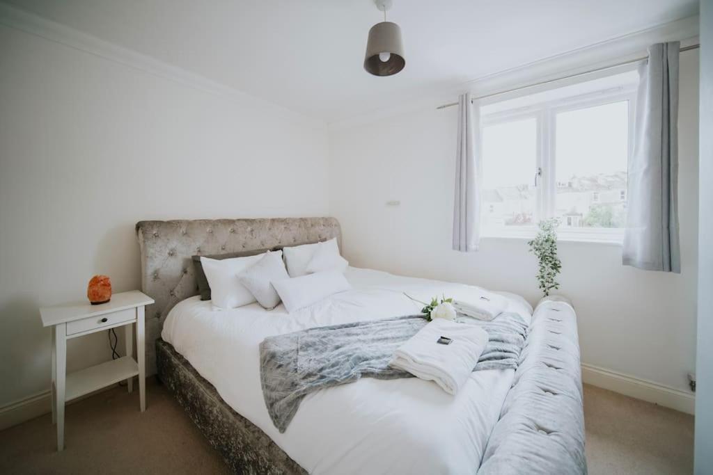 Linen Cottage- Parking, Leds, 4K Tvs, 5G Wifi And More! Bath Zewnętrze zdjęcie